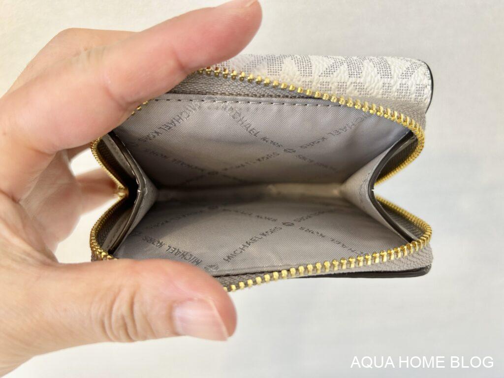 AQUAの財布