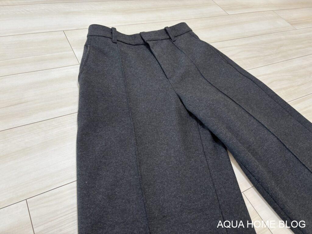 ユニクロ（ワイドパンツ）
